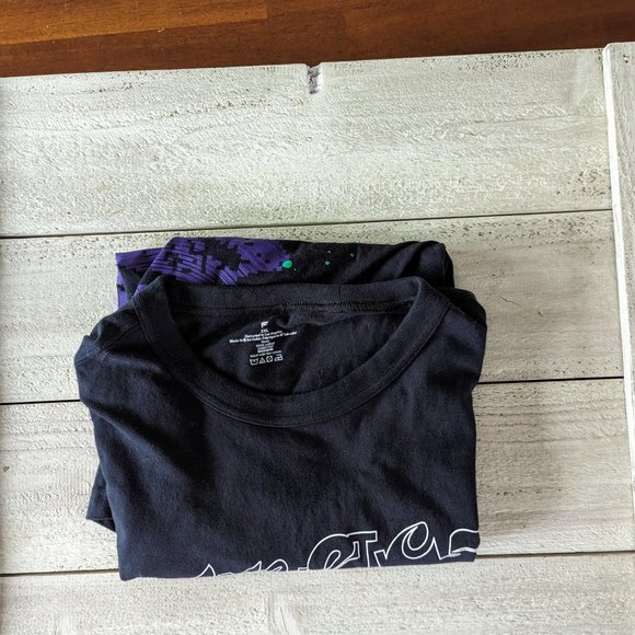 Men's Fabletics T-Shirt - Picture 7 of 7